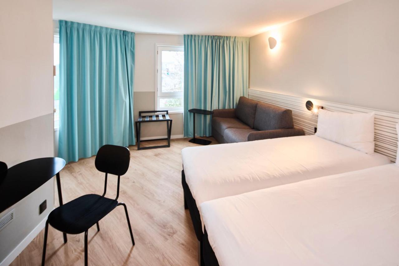 Ibis Styles Paris Poissy Hotel Bagian luar foto